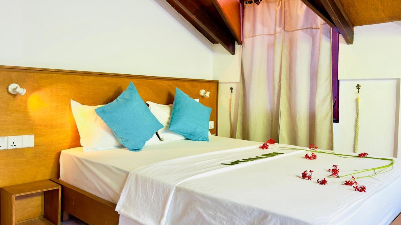 Masfalhi View Inn Фелиду Екстериор снимка